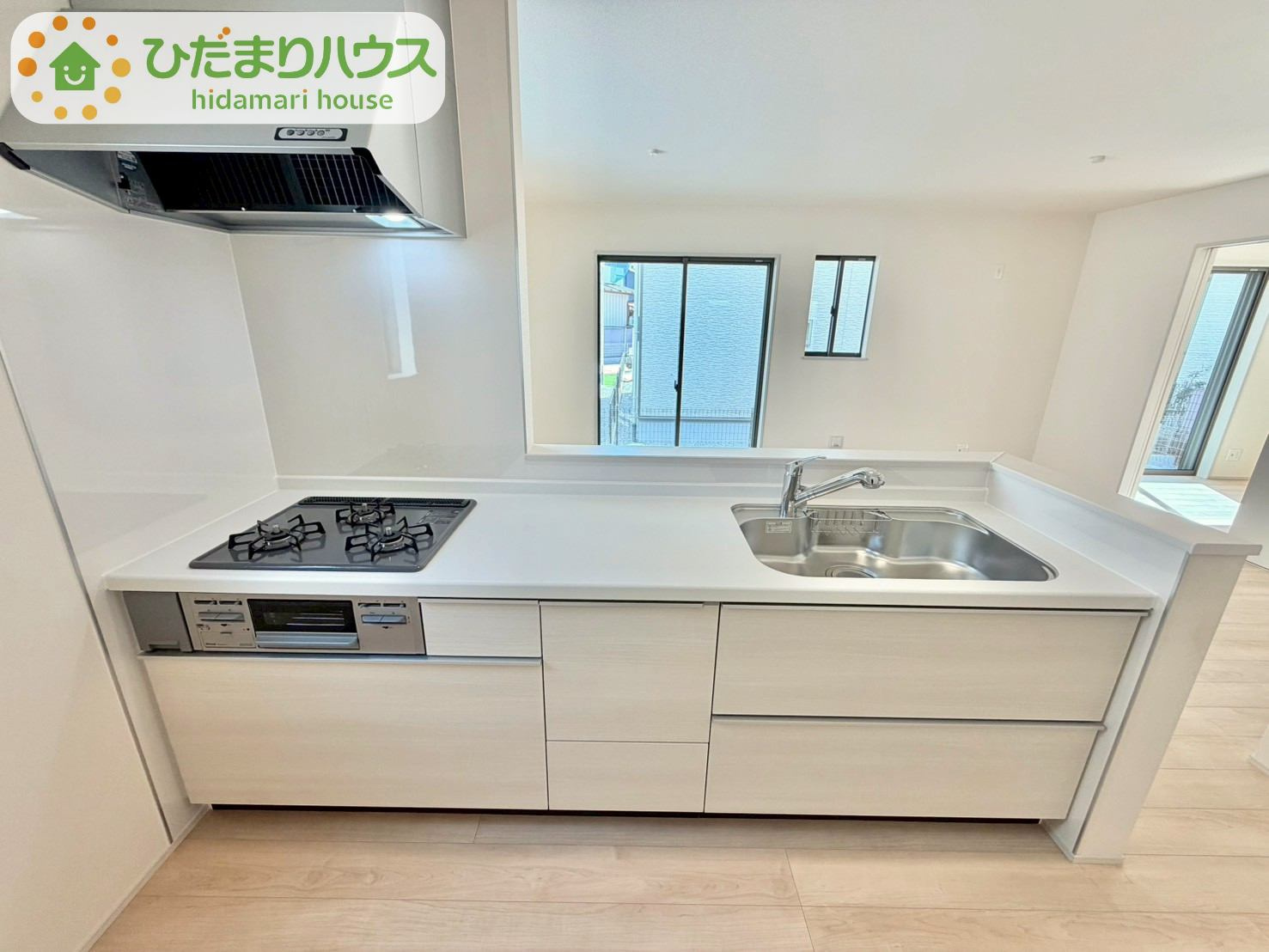 野田市清水619番1　新築戸建　A号棟のキッチン|LDKと一体の空間を演出してくれる、オープンキッチン!(^^)!							
