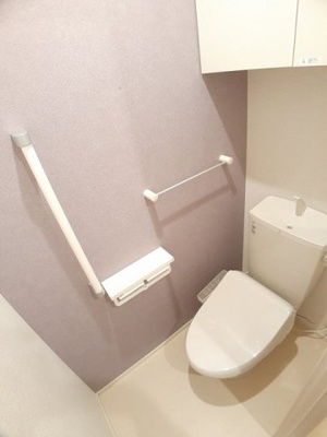 【トイレ】 | エスポワールＲｅｉｗａ | シンプルで使いやすいトイレです