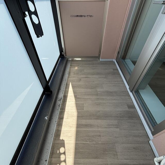 【バルコニー】 | ※写真は同タイプ住戸です。 