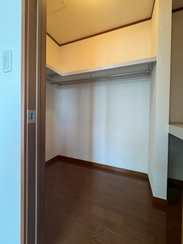 川崎市麻生区万福寺５丁目の一戸建ての収納