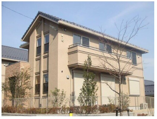 川崎市麻生区万福寺５丁目の一戸建ての外観