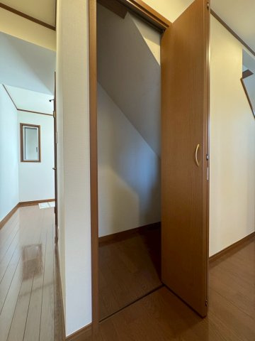 川崎市麻生区万福寺５丁目の一戸建ての収納