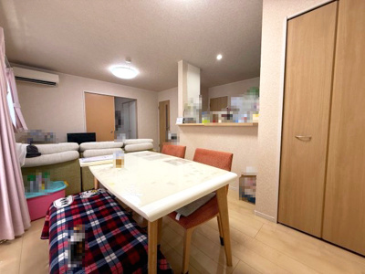 【居間・リビング】 | 【オール電化】埼玉県白岡市篠津 4SLDK