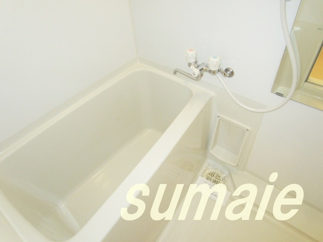 ディアコート東尾久の浴室|バストイレ別です☆