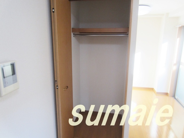 ディアコート東尾久の収納|クローゼット完備です☆