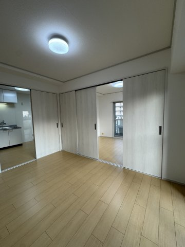 シティパレス新長田の居間・リビング