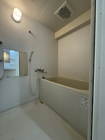 シティパレス新長田の浴室