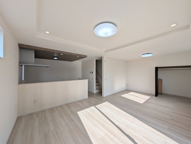 【居間・リビング】 | アーバンスタイル渋川市八木原1期ー②