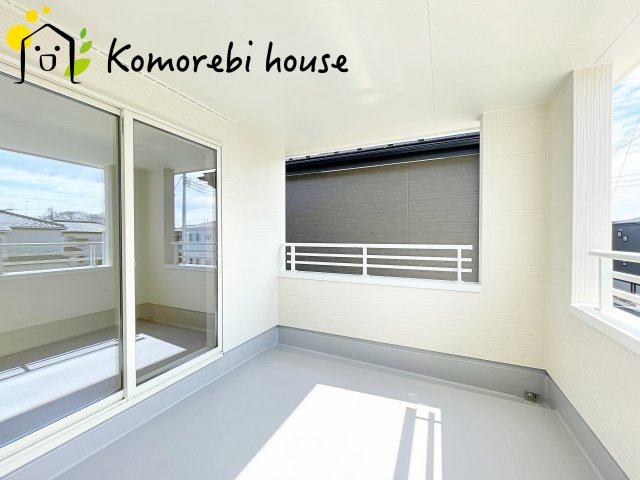 上尾市小敷谷　第2　新築一戸建て　リーブルガーデン　02のバルコニー|バルコニーがあります