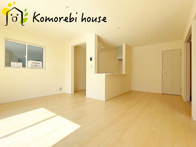 上尾市小敷谷　第2　新築一戸建て　リーブルガーデン　02の居間・リビング|居間です