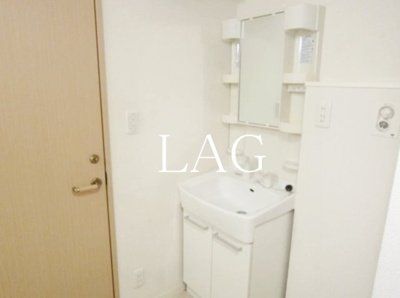 【洗面所】 | Verde | 洗面台です。