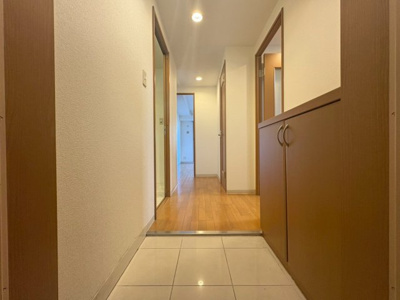 【玄関】 | バリューコート弐番館