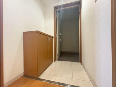 【玄関】 | バリューコート弐番館