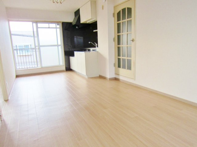 センチュリー鹿籠の居間・リビング