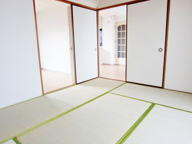 センチュリー鹿籠の和室