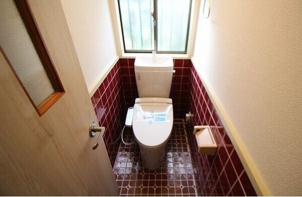 梅森坂借家のトイレ