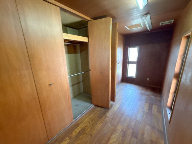 小明町春日戸建ての収納