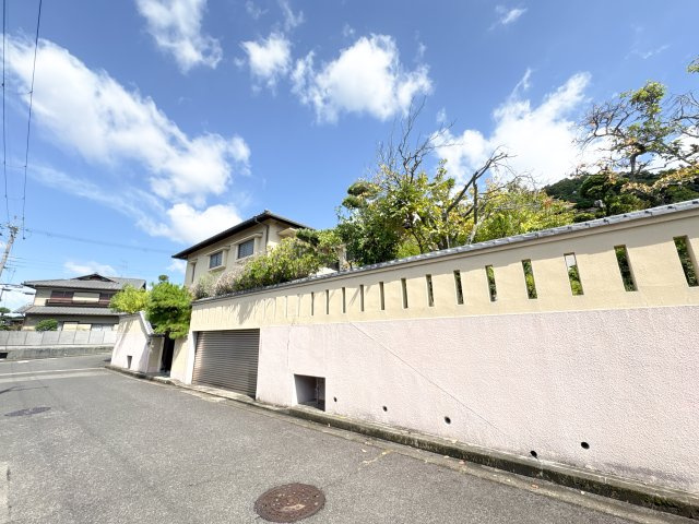 小明町春日戸建て