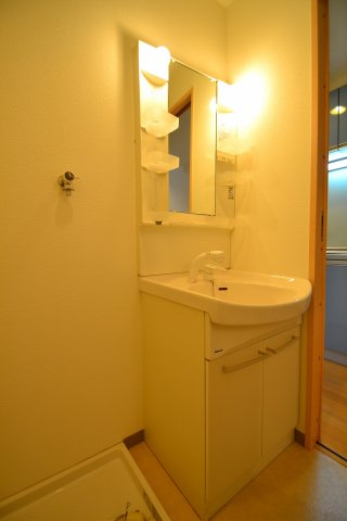 FLATHILL広国際通りの独立洗面台