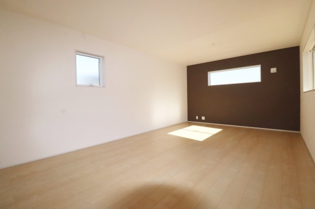 須賀川市森宿字安積田　　　　2号棟　　　西袋第1小学校、西袋中学区　の居間・リビング