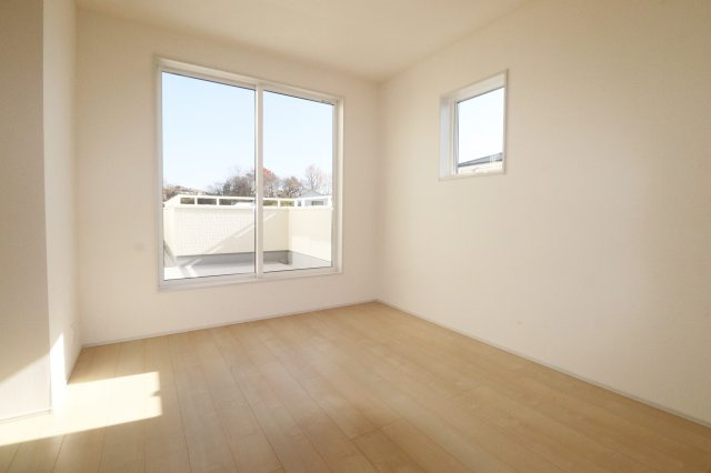 須賀川市森宿字安積田　　　　2号棟　　　西袋第1小学校、西袋中学区　の洋室