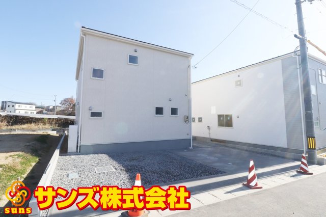 須賀川市森宿字安積田　　　　2号棟　　　西袋第1小学校、西袋中学区　の外観|西側前面道路