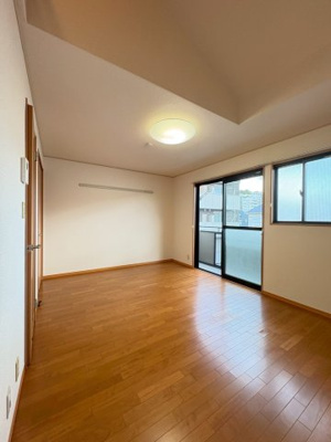 【居間・リビング】 | リビエール・ビラ