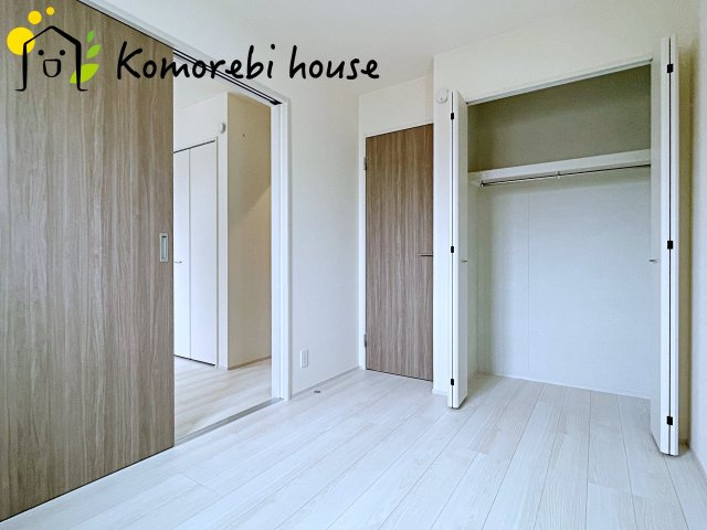 第8上尾二ツ宮　新築一戸建て　Bの子供部屋|日当たりがよく、机に向かう時間も自然とはかどる子ども部屋。寝る・学ぶ・遊ぶがコンパクトにまとまり、毎日の“小さな成長”を見守る空間です。