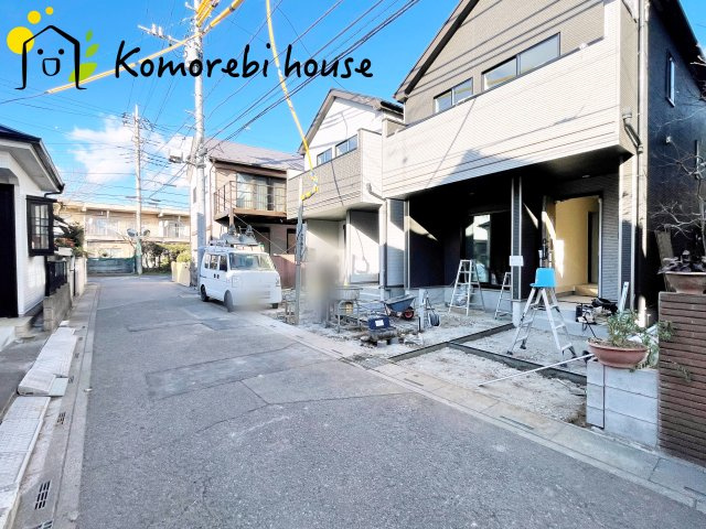 第8上尾二ツ宮　新築一戸建て　Bの前面道路含む現地写真|撮影：'25/10/08