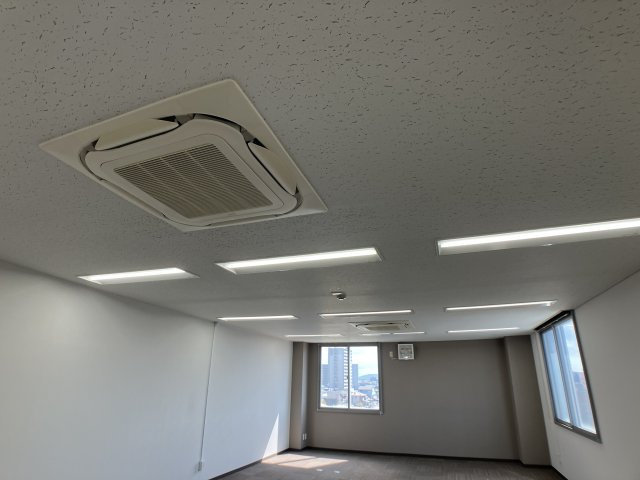 NYビルの内装