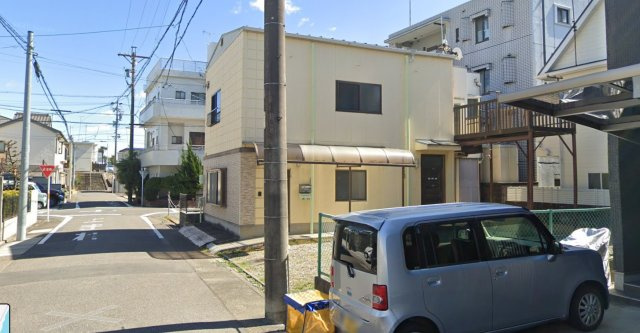 熱田区事務所(P4台分込)の外観