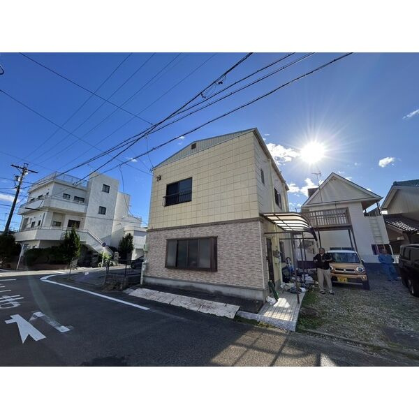 熱田区事務所(P4台分込)の外観