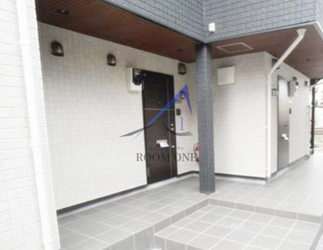 ＦＩＲＳＴ　ＴＥＲＲＡＣＥのエントランス|エントランスです。