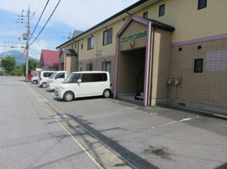 【駐車場】