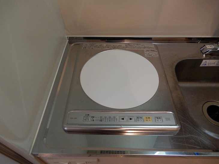 【キッチン】みおつくし西なんば 