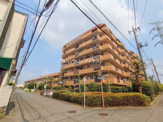 仲介手数料無料　ライオンズマンション西所沢の外観