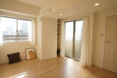 【洋室】 | ミオカステーロ西小岩 | 南西側洋室