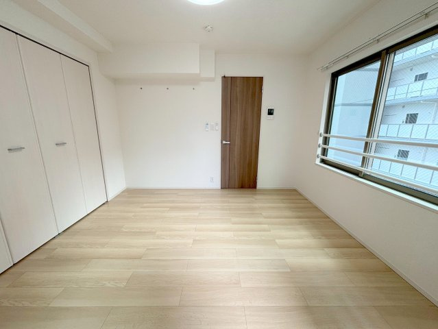 コートドヴィラージュの居間・リビング