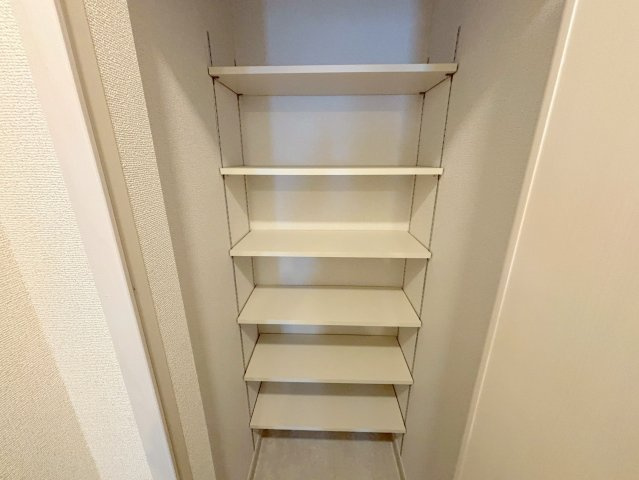 コートドヴィラージュの収納