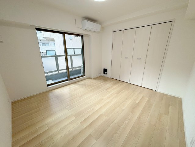 コートドヴィラージュの洋室