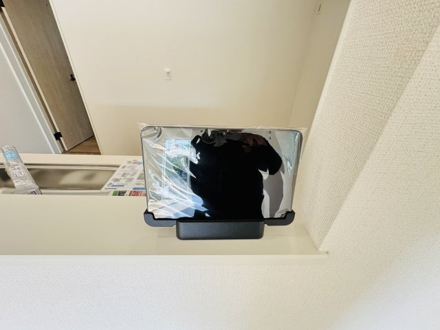 柏市酒井根２丁目新築戸建【酒井根小学校：7分】のセキュリティ|タブレットで確認できるインターホン