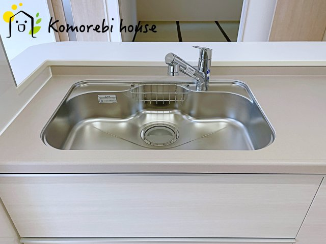 上尾市小敷谷　第2　新築一戸建て　リーブルガーデン　04のキッチン|26.3.6撮影済み