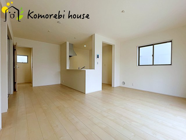 上尾市小敷谷　第2　新築一戸建て　リーブルガーデン　04の居間・リビング|26.3.6撮影済み