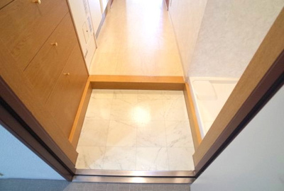 【玄関】 | リュミエール森南