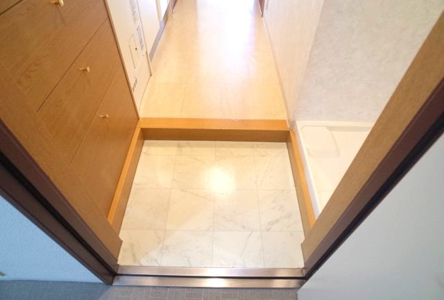 【玄関】 | リュミエール森南