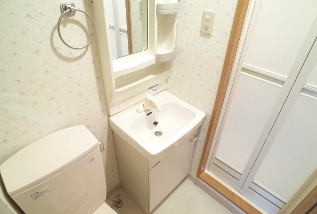 【独立洗面台】 | リュミエール森南