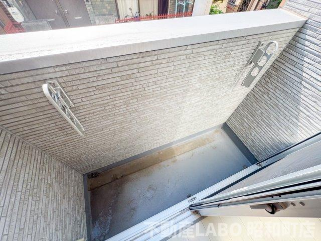 300134613134のバルコニー