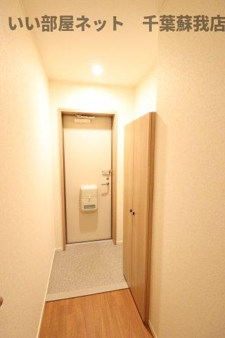 ルミエールの玄関|収納もある玄関です