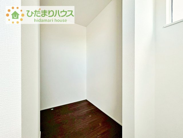 【収納】 | 取手市青柳第2期　新築戸建　2号棟 | 大容量のWICのある主寝室！夫婦の洋服もたくさん収納できます！