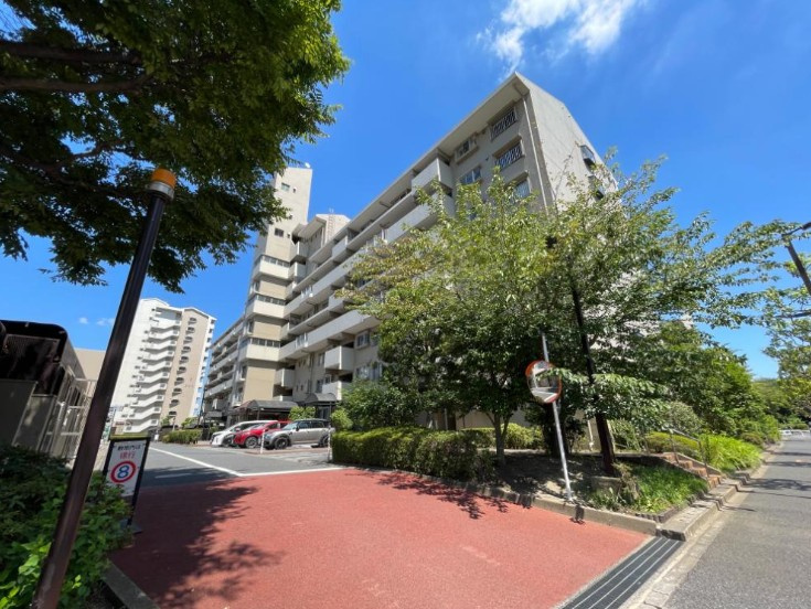 小松川グリーンハイツ一号棟